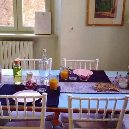 Bed & Breakfast Paradeisos